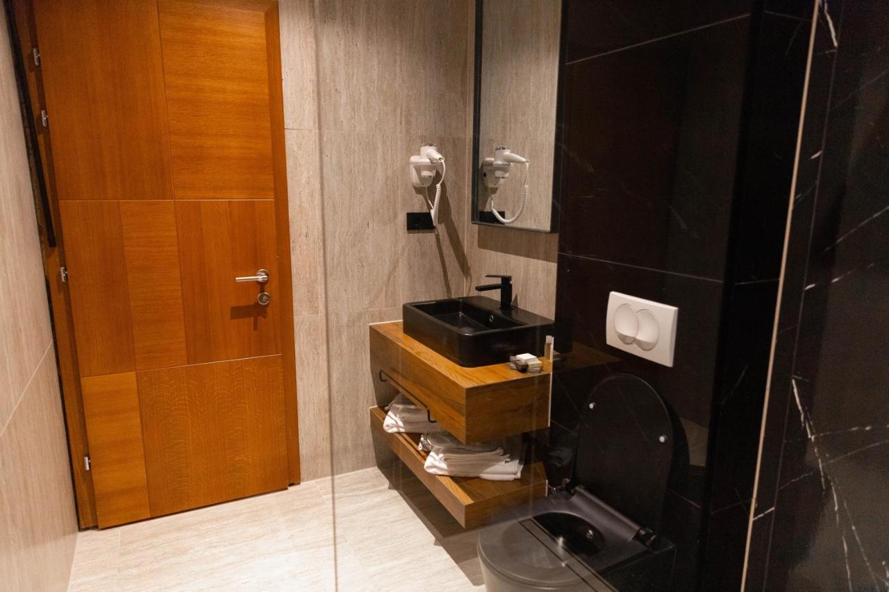 Hotel Tesara Prizren Kültér fotó